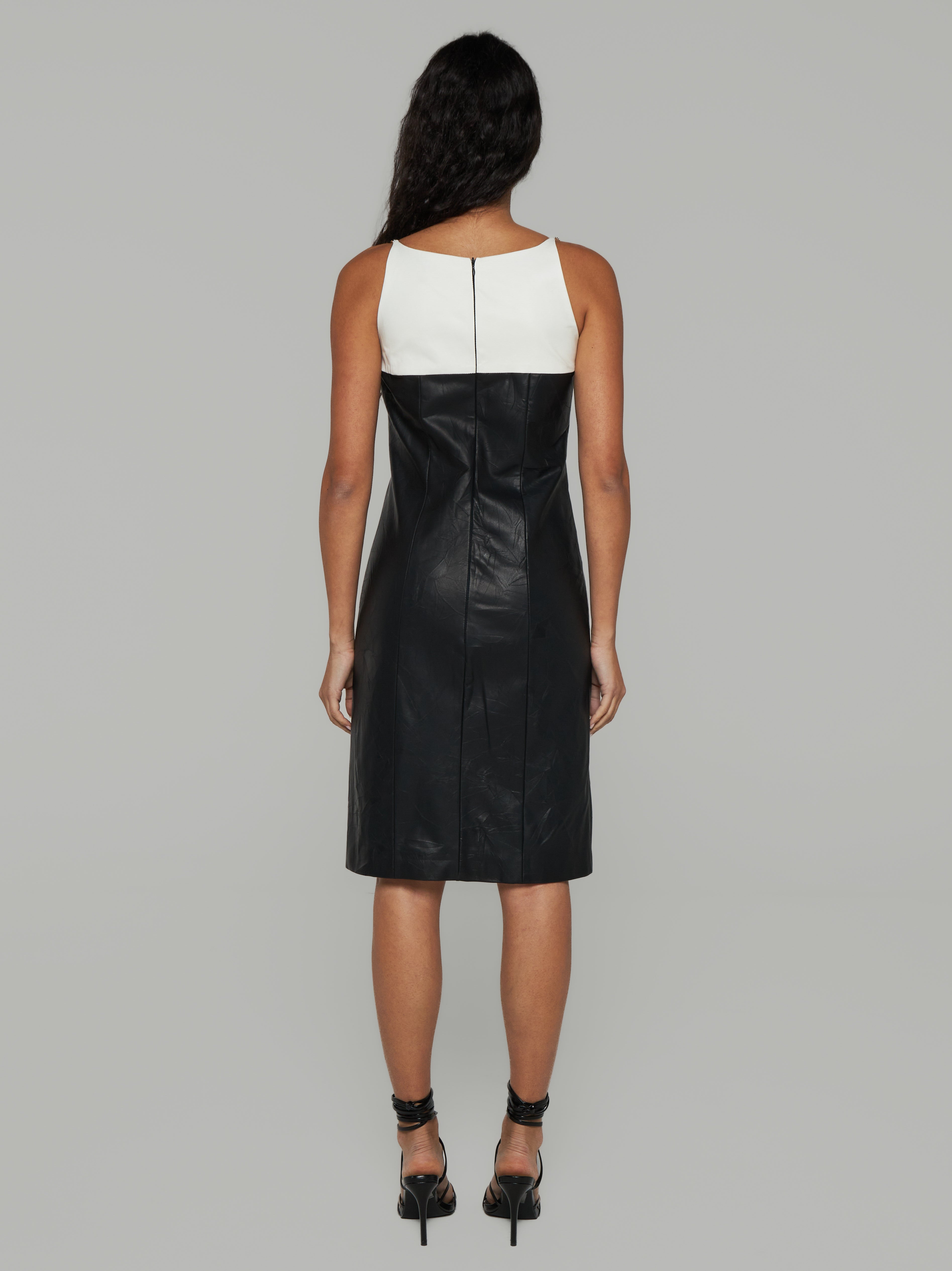 Crumpled nappa dress