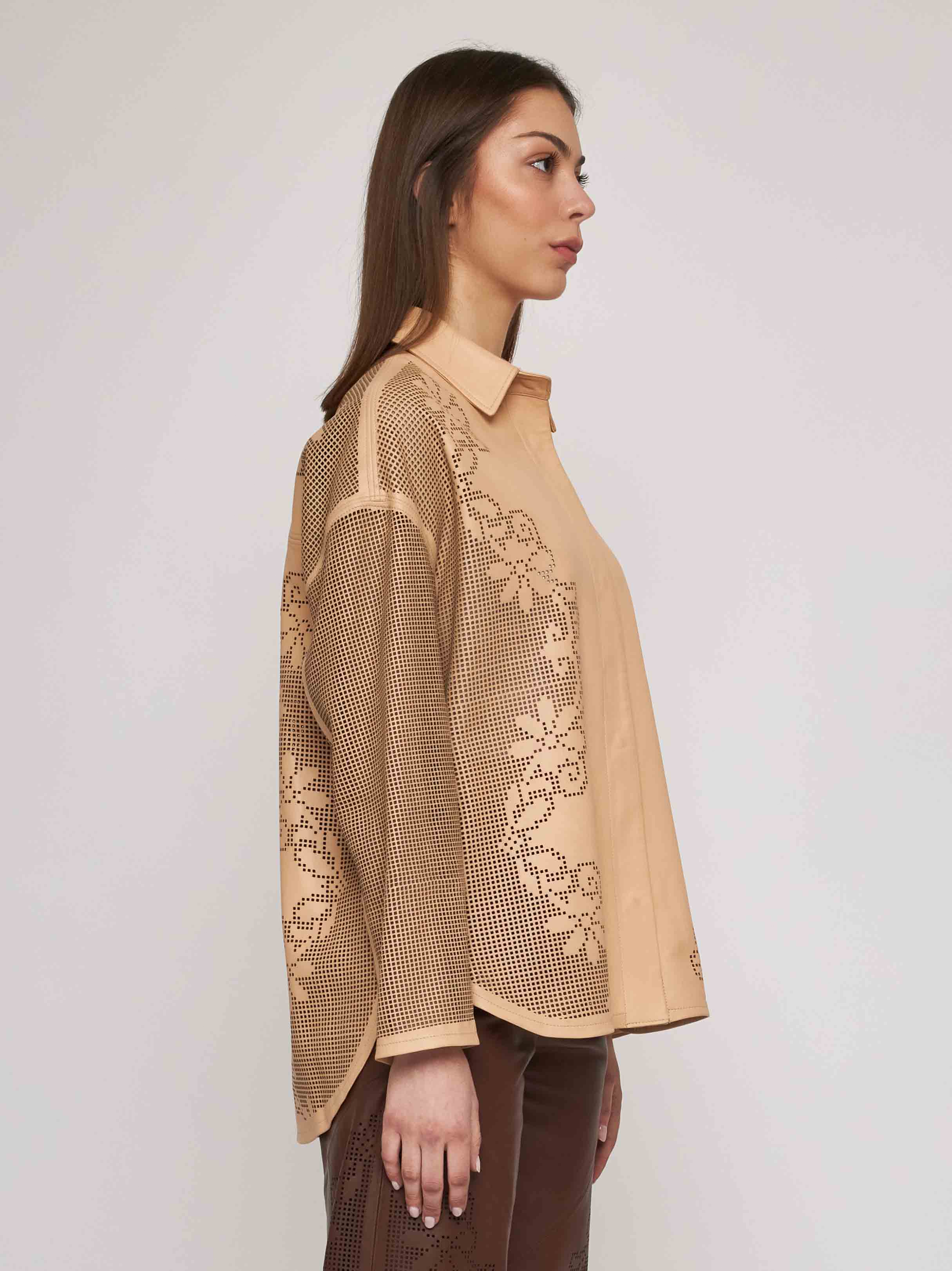 Laser cut mou nappa shirt 33CM06-10101/11