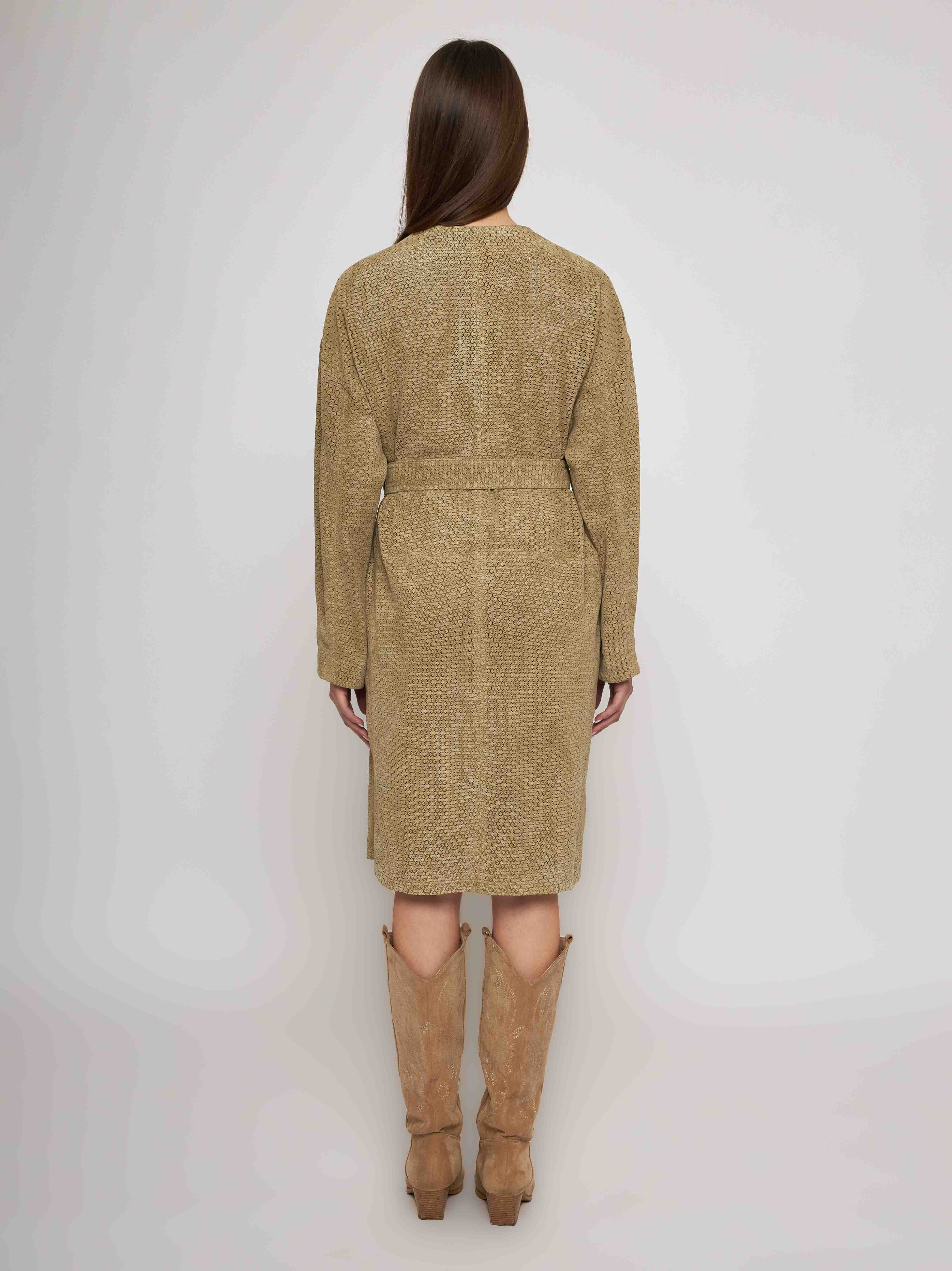 Coat in soft lasered suede 33CP16-10201/12