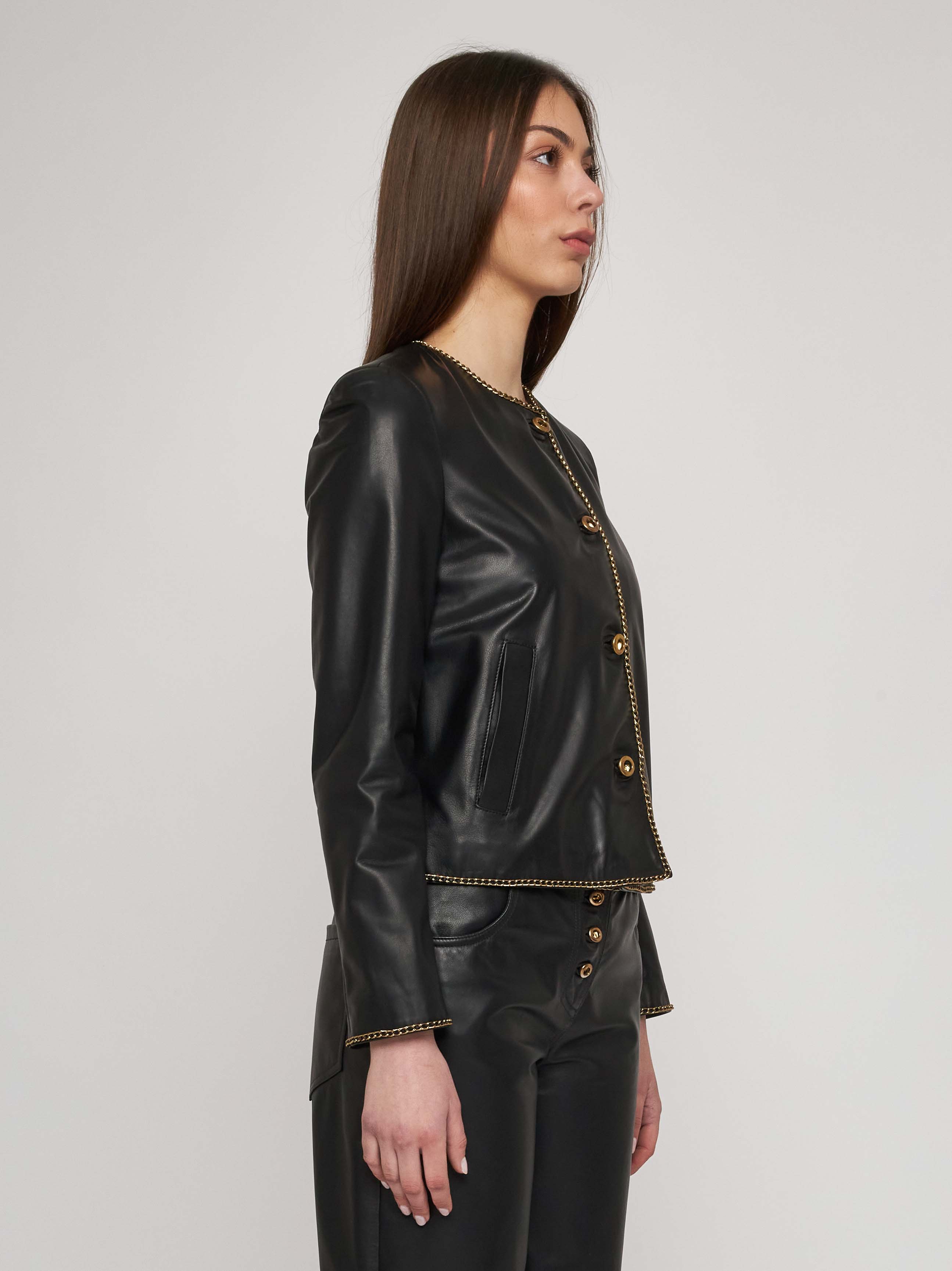 Giacca in morbida nappa con catene in oro antico 33GB13 -10101