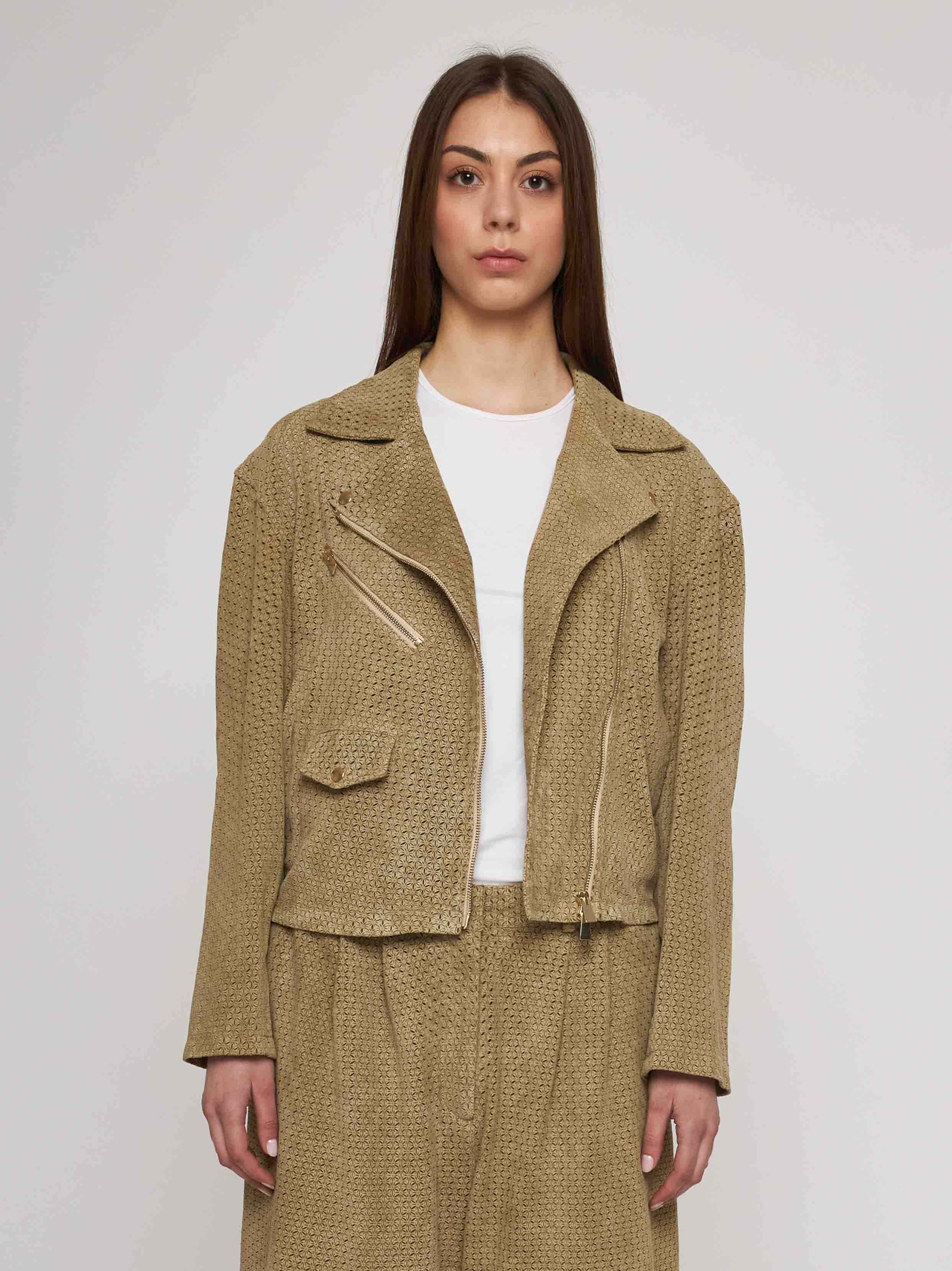 Laser-etched soft suede jacket .33GB25-10201/12