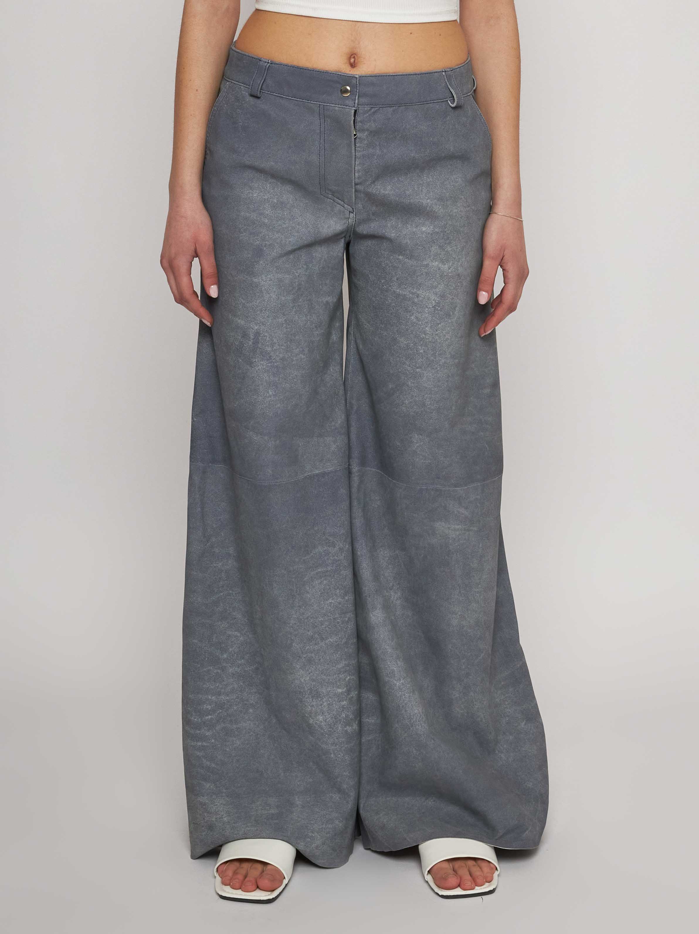 Pantalone in nappa lavorazione effetto jeans 33PA26-31626