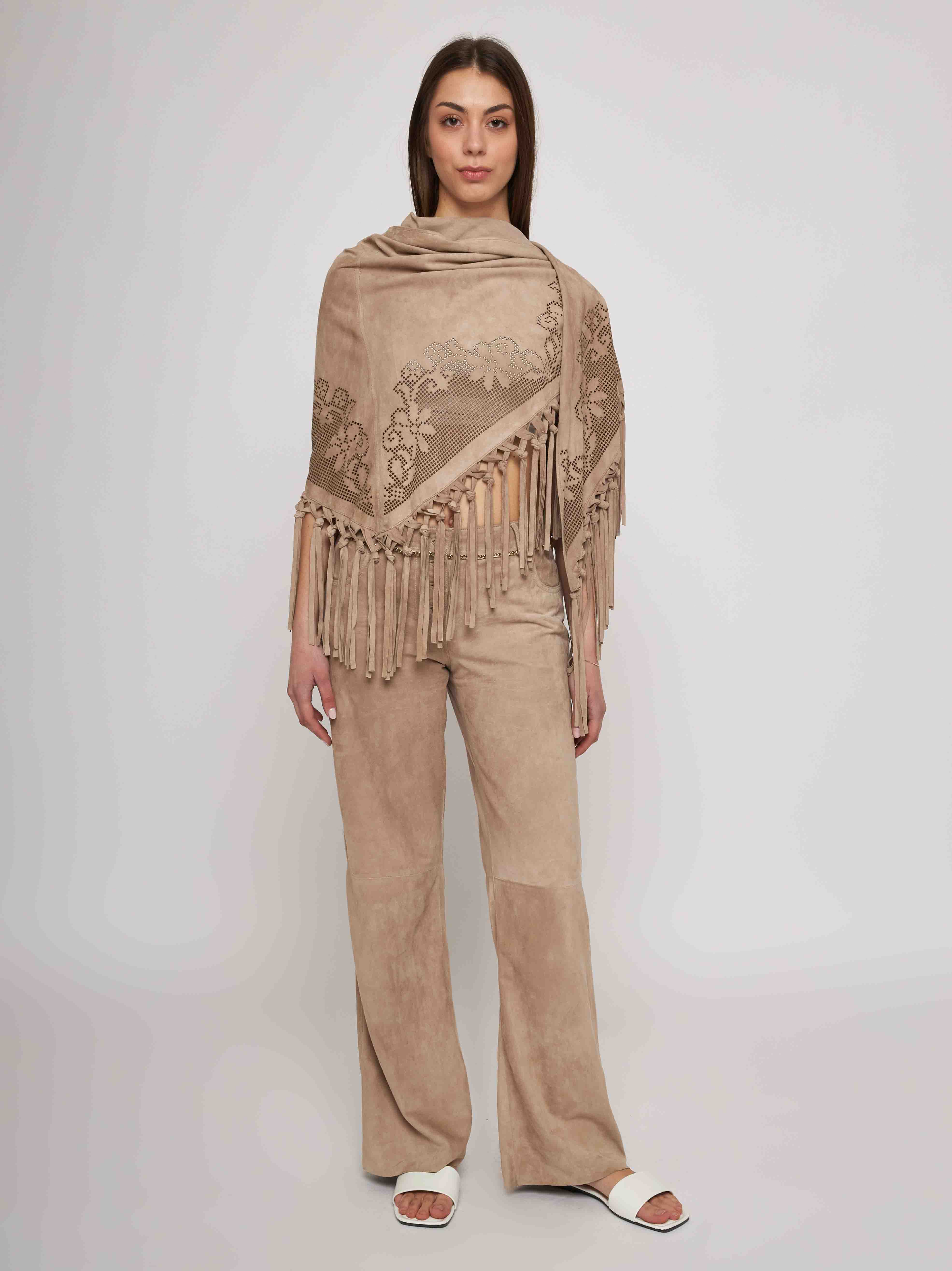 Stola in camoscio laser cut con frange 33ST08-10201/11